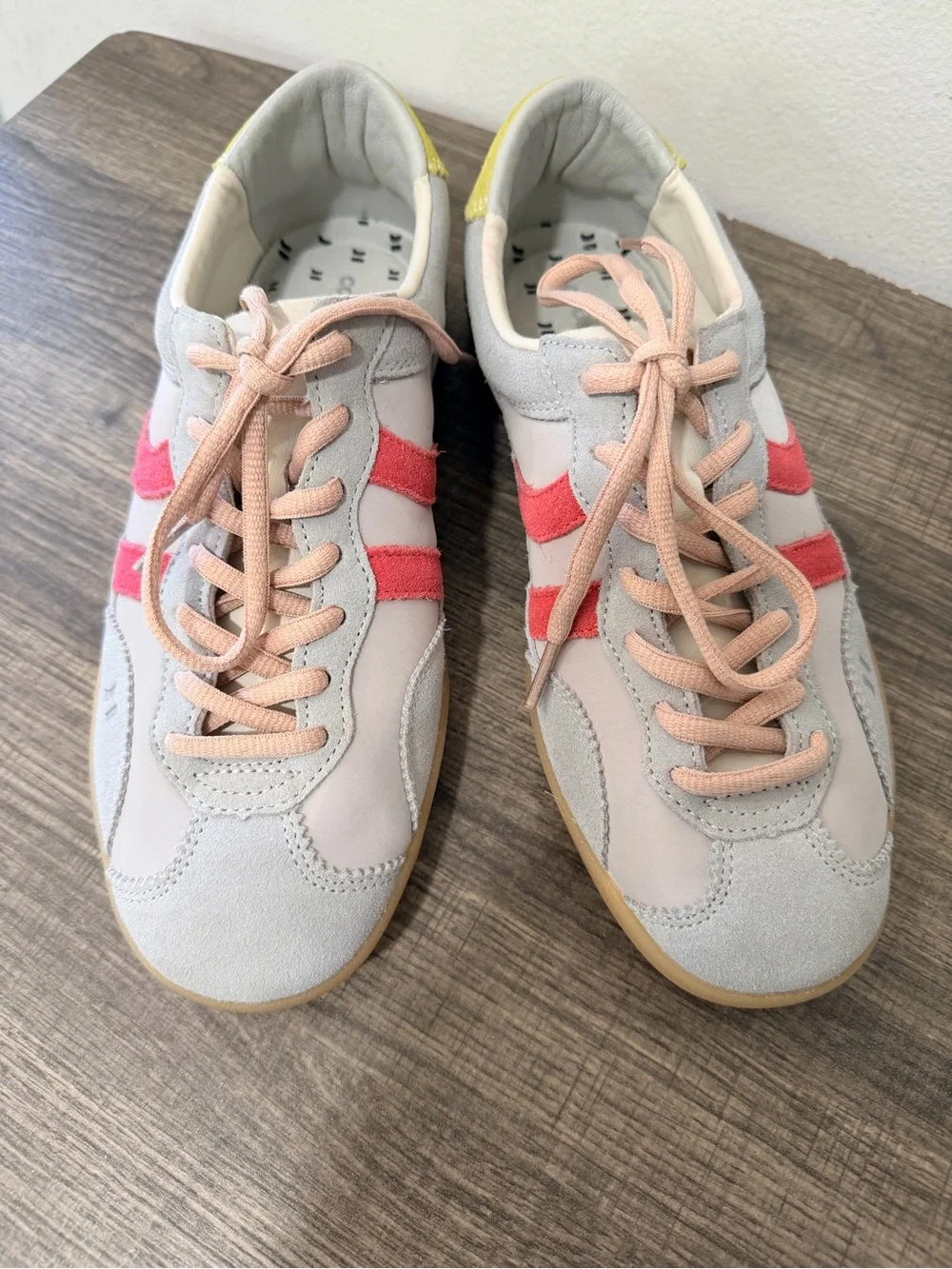 COOLWAY Low Top Lace Up Sneakers Suede Rubber Outsole size US 7 Women